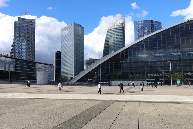Je visite La Défense